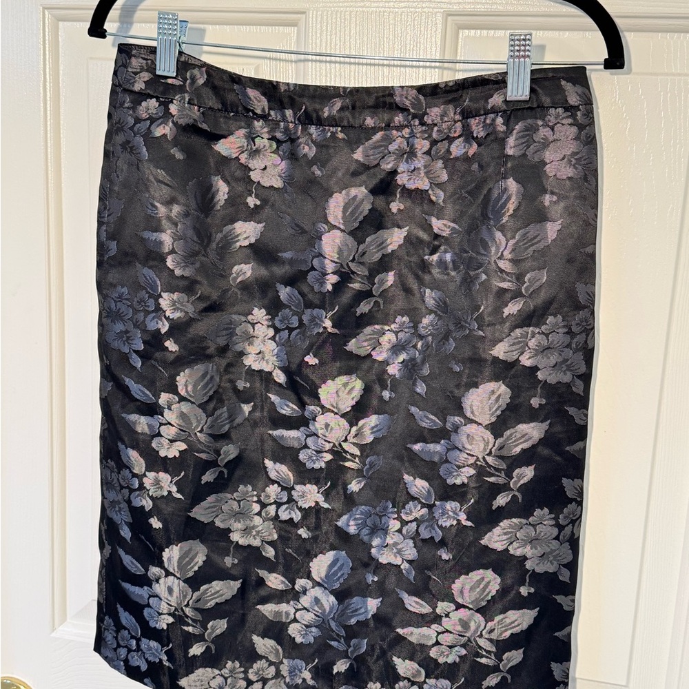 Women's Black Floral Satin Pencil Skirt